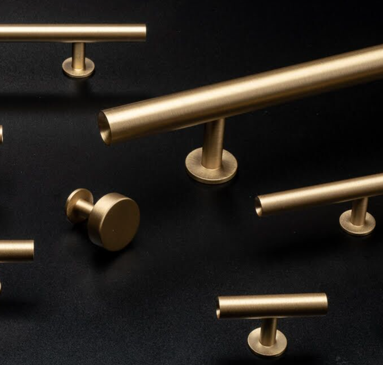 3 reasons to choose brass kitchen handles