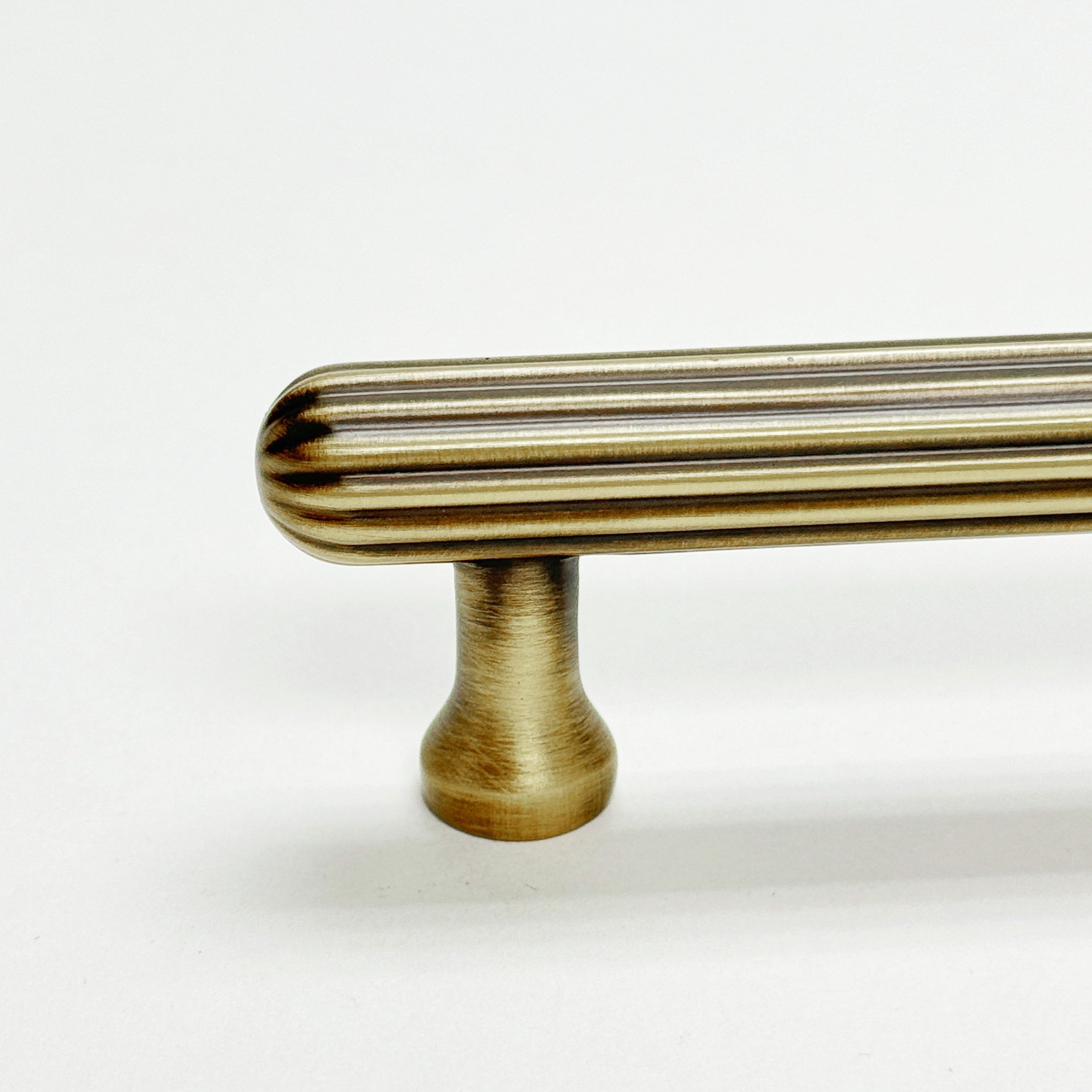 Fluted Antique Brass Jewel Ridge Cabinet Knobs and Pulls