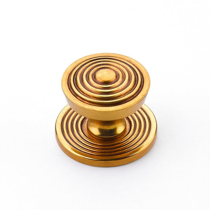 Reeded Antique Bronze Beehive 1-1/8 Round Knob w/ Backplate – Forge  Hardware Studio